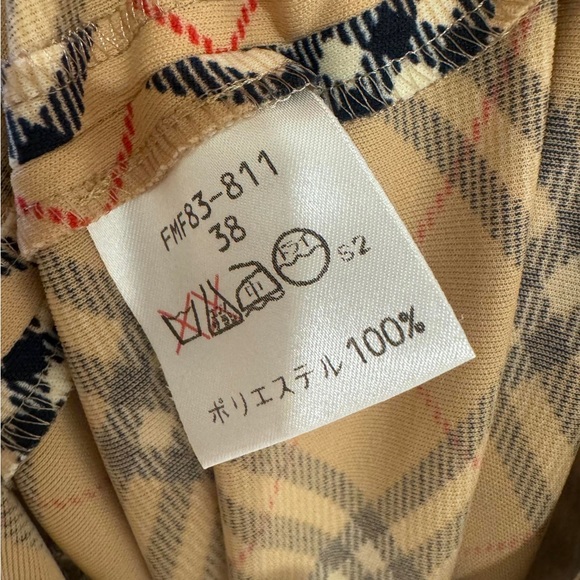 PRELOVED USED AUTHENTIC BURBERRY DRESS - Picture 4 of 7